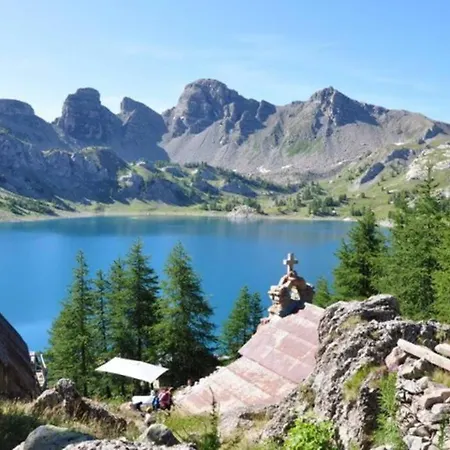 Hébergement de vacances Grande Maison De Vacances à Les Alpes
