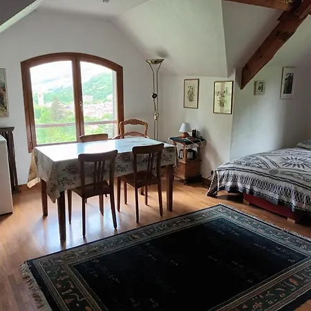 Grande Maison De Vacances à Les Alpes Hébergement de vacances *