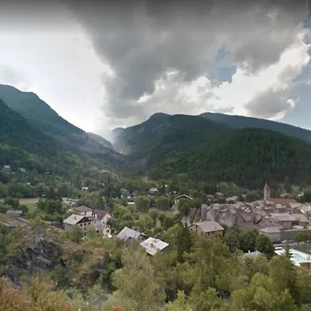 Grande Maison De Vacances A Les Alpes Holiday home *